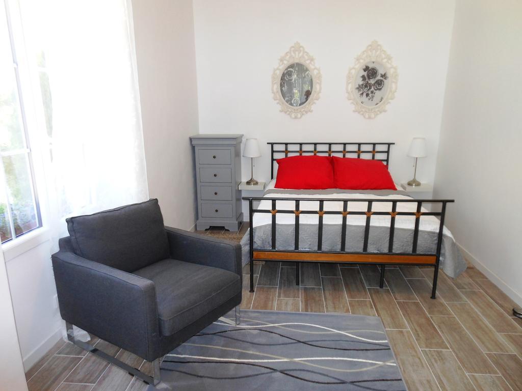 Bastide De La Lézardière Fontaine-de-Vaucluse Habitación foto
